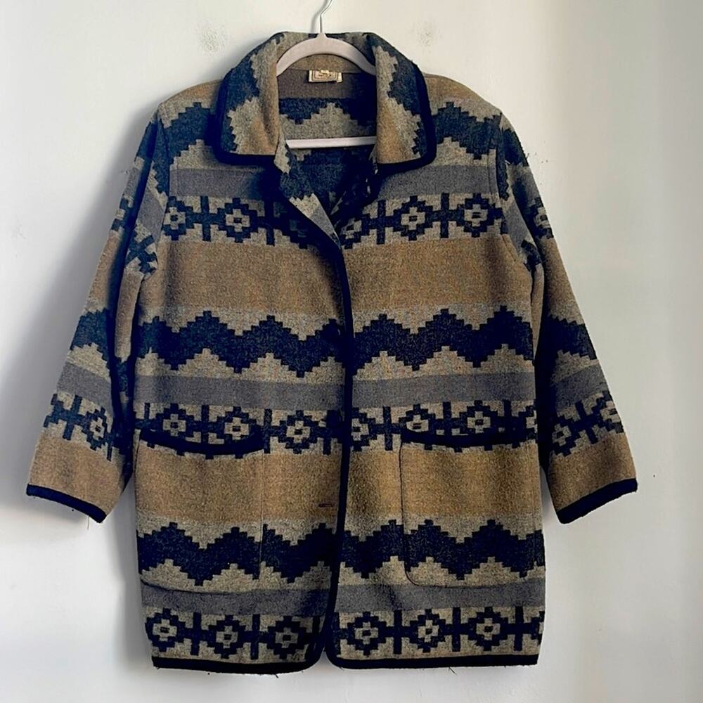 Vintage Melica southwestern print wool (?) oversized midi blanket coat sz M